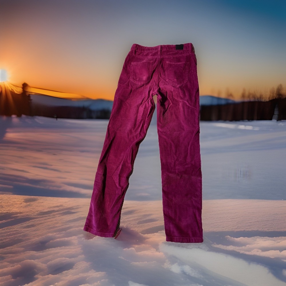 Urban Outfitters BDG Mom High-Rise Hot Pink Corduroy Pants Women's Size 26